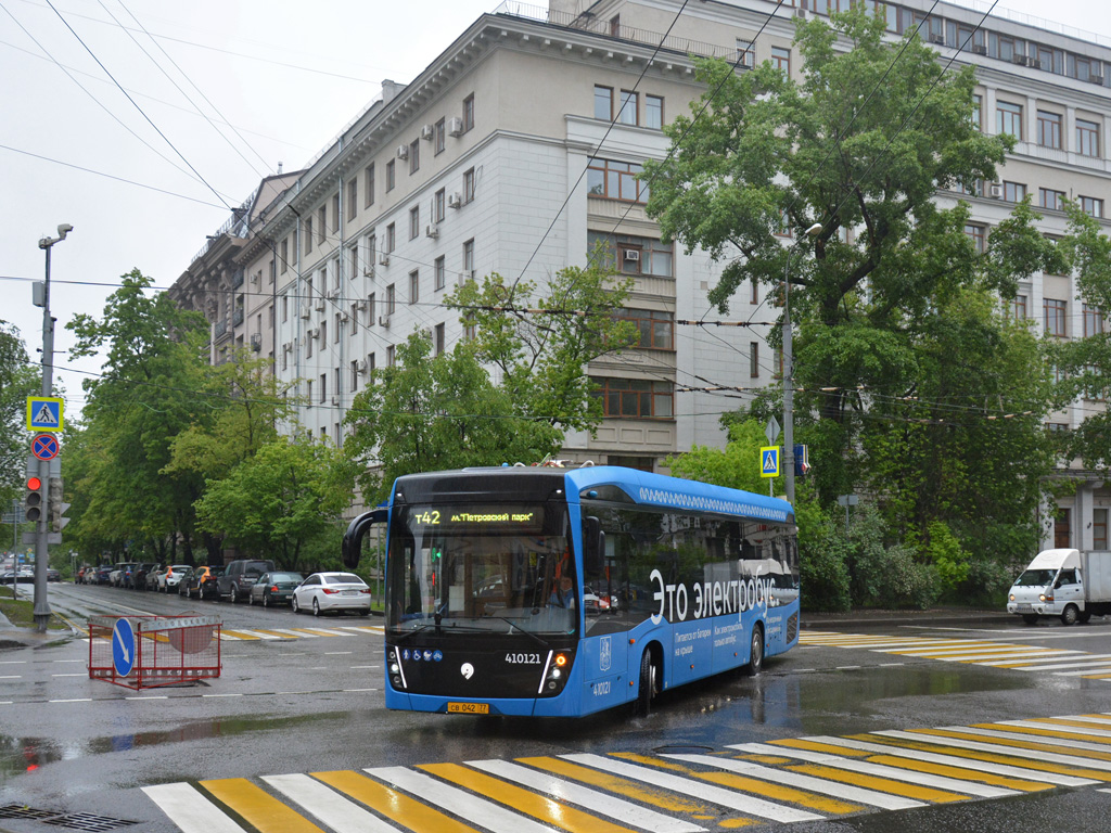 Москва, КАМАЗ-6282 № 410121