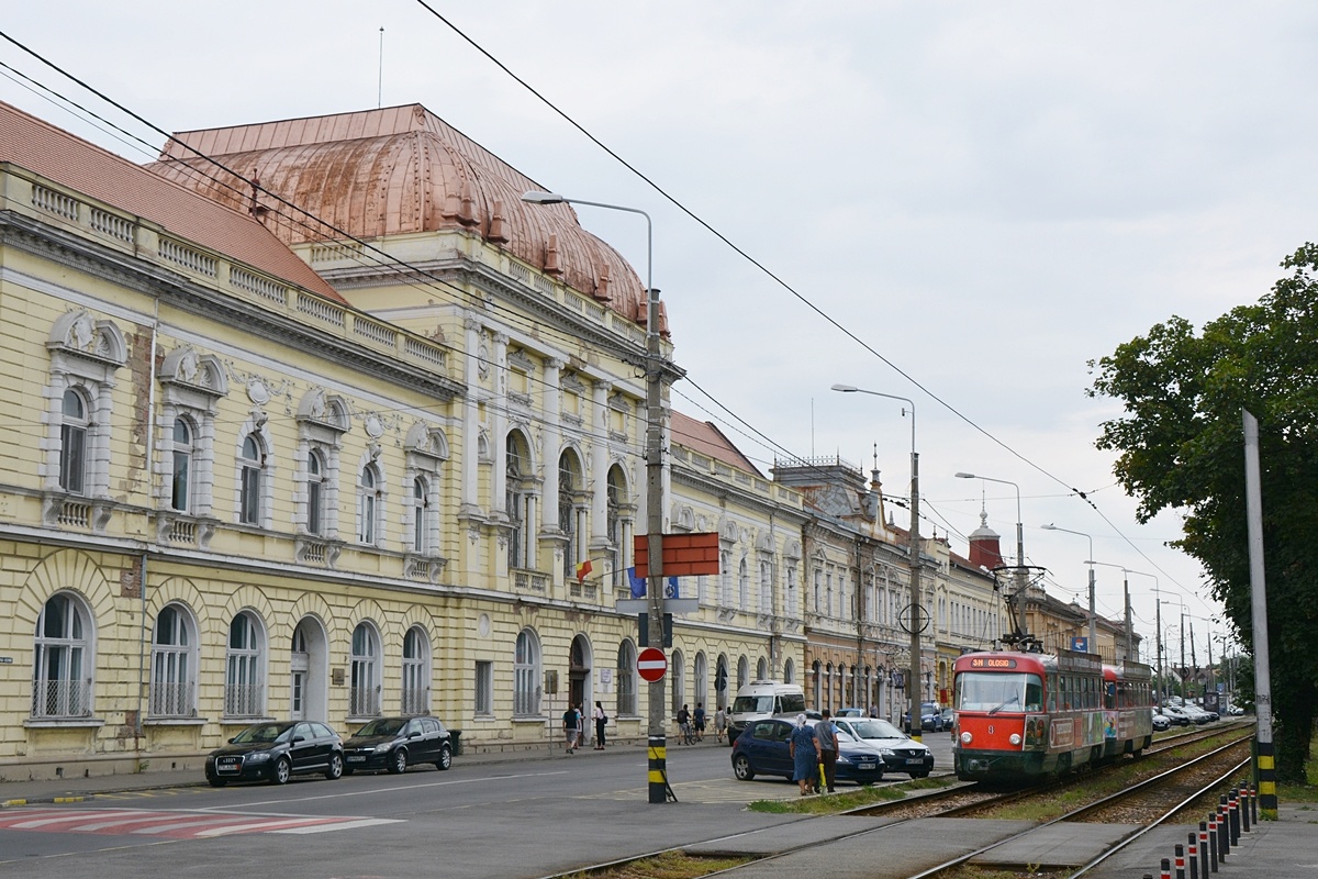 Орадя, Tatra T4D № 8; Орадя, Tatra B4DM № 108 Орадя, Tatra T4D № 8; Орадя, Tatra B4DM № 108