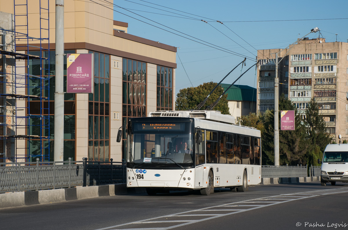 Ровно, Дніпро Т203 № 194