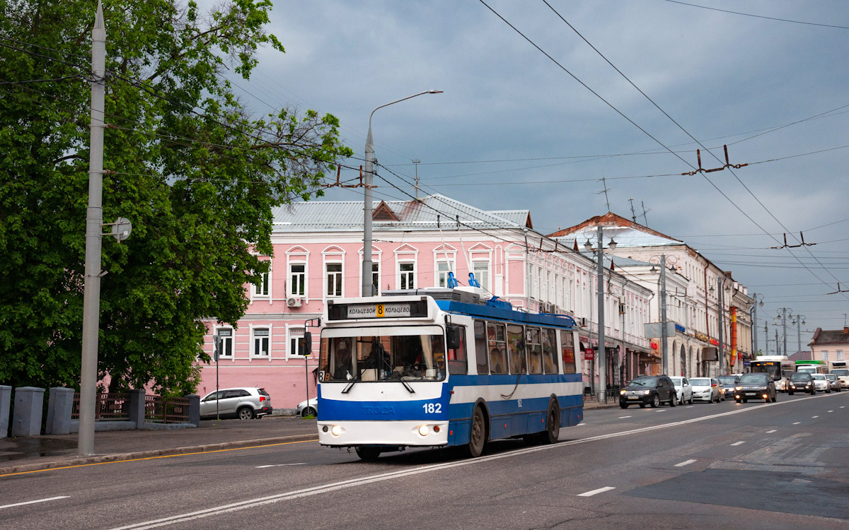 Владимир, ЗиУ-682Г-016.02 № 182