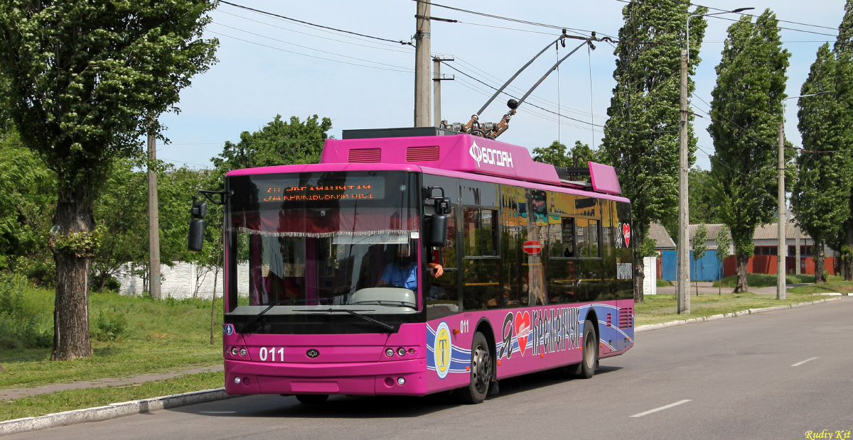 Кременчуг, Богдан Т70117 № 011