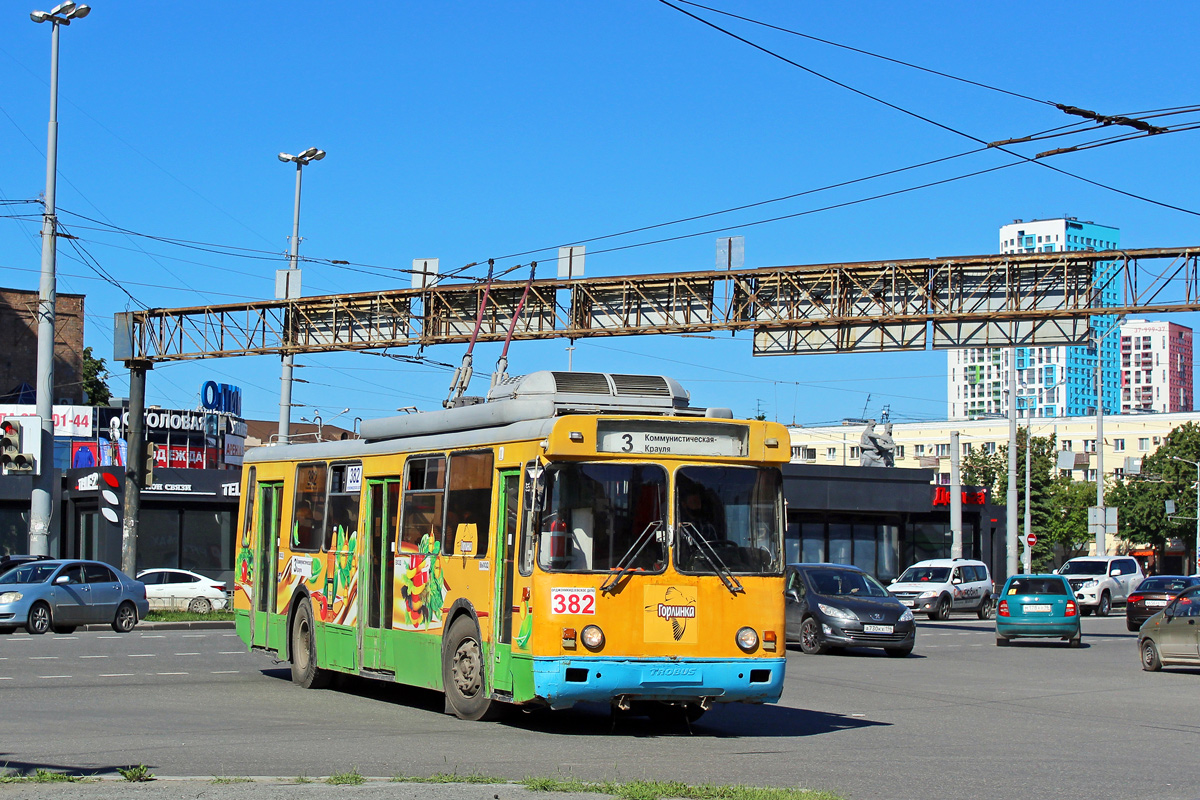 Екатеринбург, БТЗ-5276-04 № 382 Екатеринбург, БТЗ-5276-04 № 382