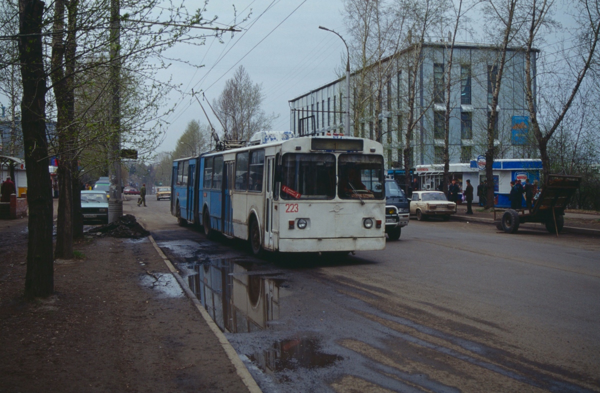 伊爾庫次克, ZiU-683B [B00] # 223