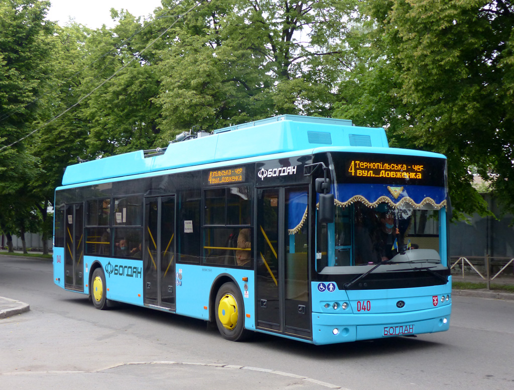 Хмельницкий, Богдан Т70117 № 040