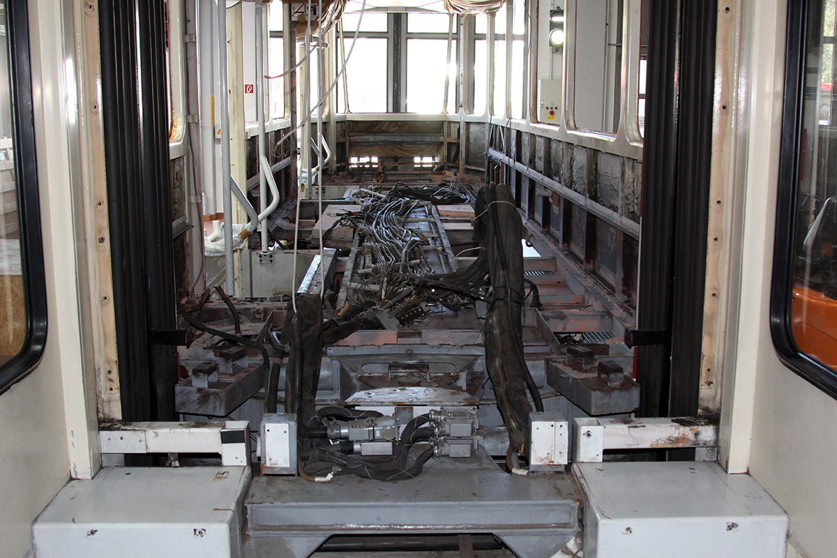 Котбус, Tatra KTNF6 № 109; Котбус — День открытых дверей и 6-й слет автобусов Икарус в Германии (18.05.2019)