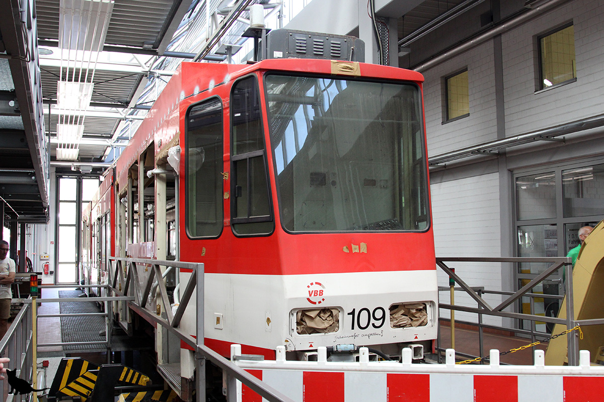 Котбус, Tatra KTNF6 № 109; Котбус — День открытых дверей и 6-й слет автобусов Икарус в Германии (18.05.2019)