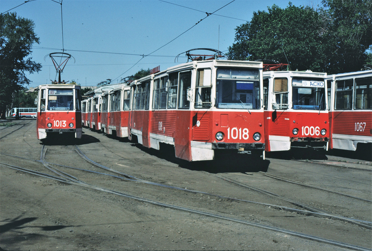 Магнитогорск, 71-605 (КТМ-5М3) № 1013; Магнитогорск, 71-605 (КТМ-5М3) № 1018