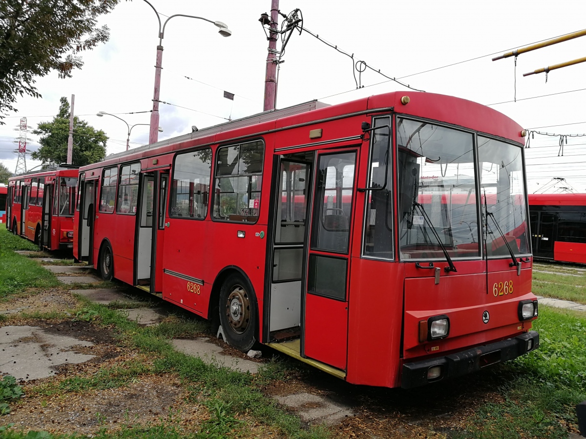 Братислава, Škoda 14Tr10/6 № 6268; Братислава, Škoda 14Tr10/6 № 6272