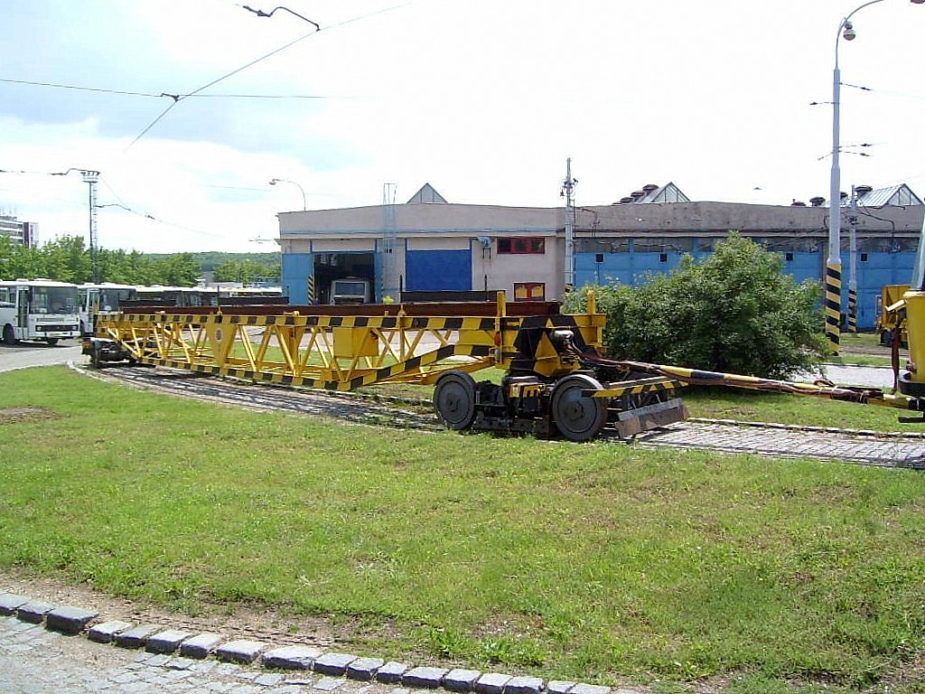 Мост ― Литвинов, Двухосный грузовой прицеп № 3