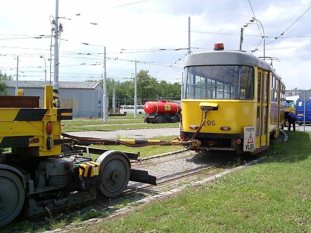 Мост ― Литвинов, Tatra T3 № 206; Мост ― Литвинов, Двухосный грузовой прицеп № 3