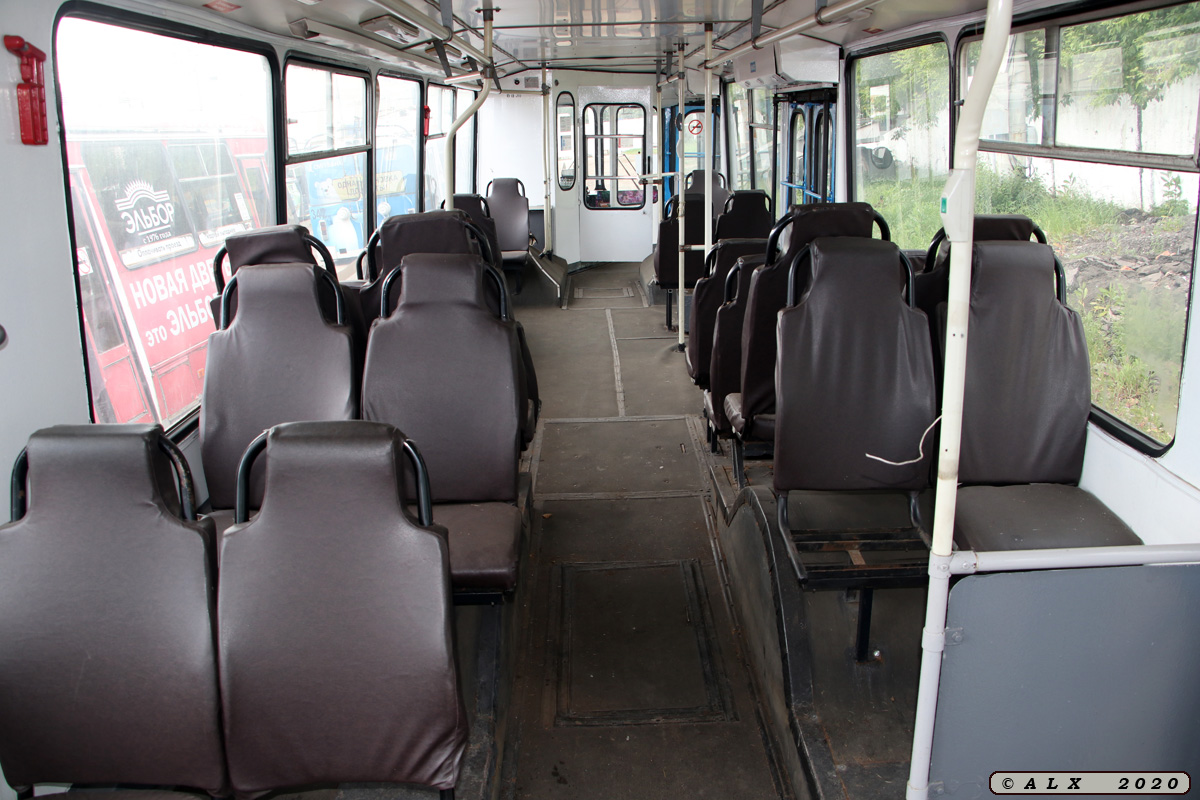 佛羅尼斯, ZiU-682GM1 (with double first door) # 8830