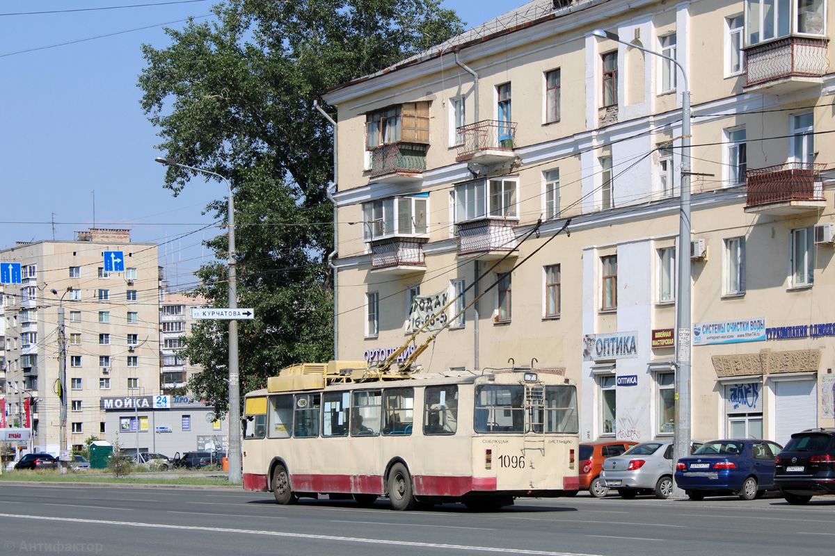 Челябинск, ЗиУ-682Г [Г00] № 1096