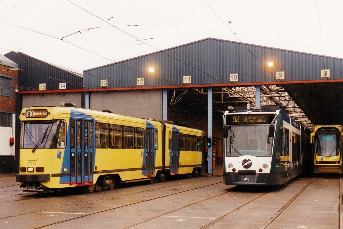 Brüssel, BN PCC series 7700 № 7711; Potsdam, Siemens Combino № 416; Brüssel — One-time tests and trials