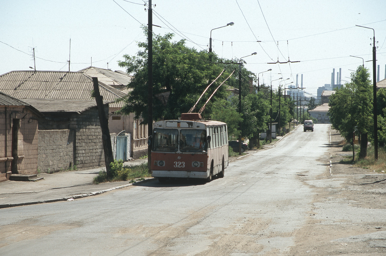 Алчевск, ЗиУ-682В [В00] № 323