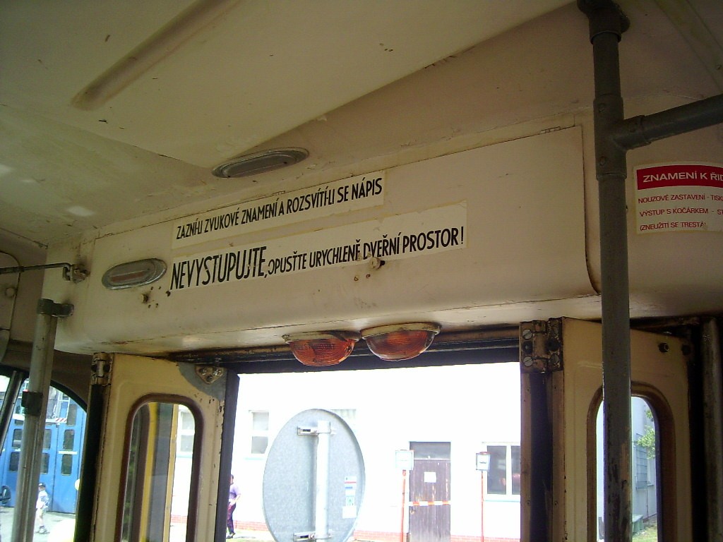 Мост ― Литвинов, Tatra T3 № 206