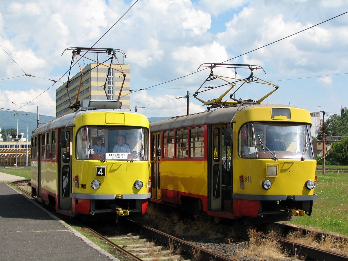 Мост ― Литвинов, Tatra T3M.3 № 308; Мост ― Литвинов, Tatra T3SU № 211