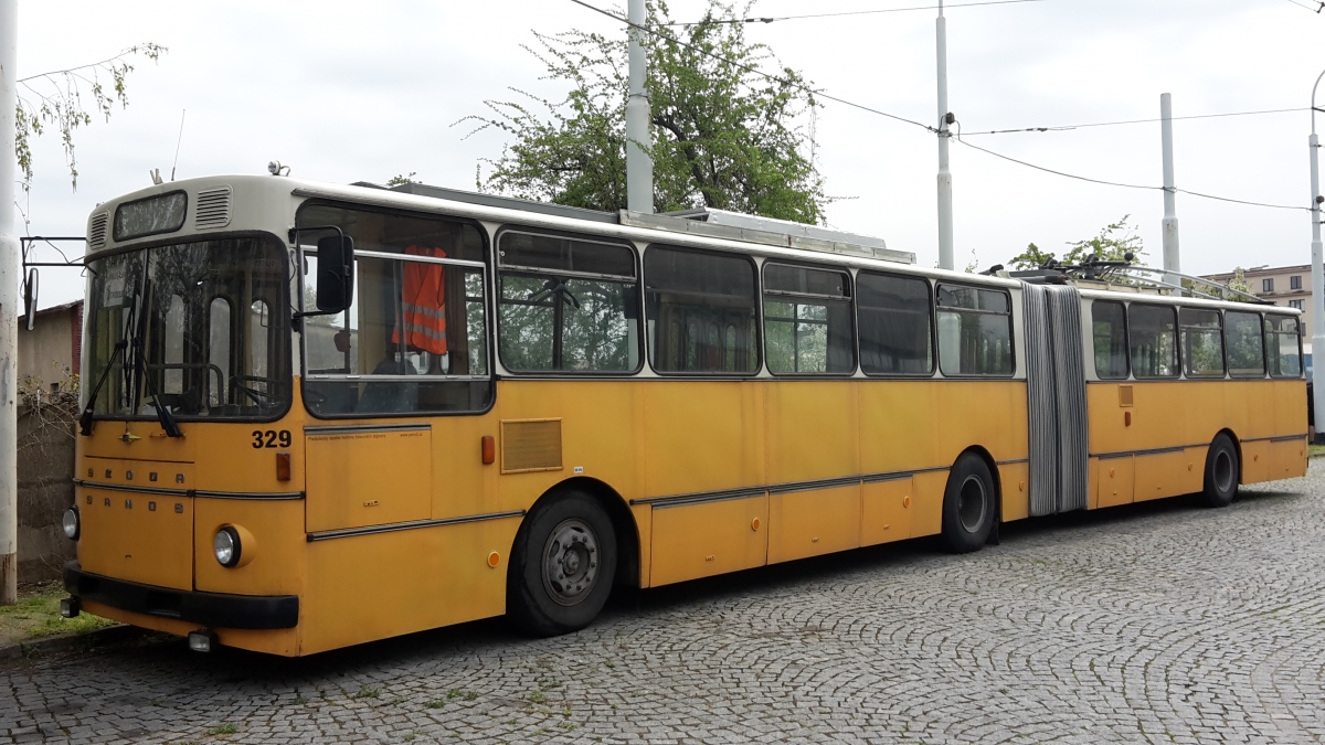 Пардубице, Škoda Sanos S 200 Tr № 329