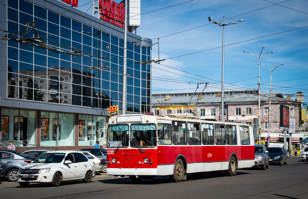 Саратов, ЗиУ-682Г-016 (012) № 2219