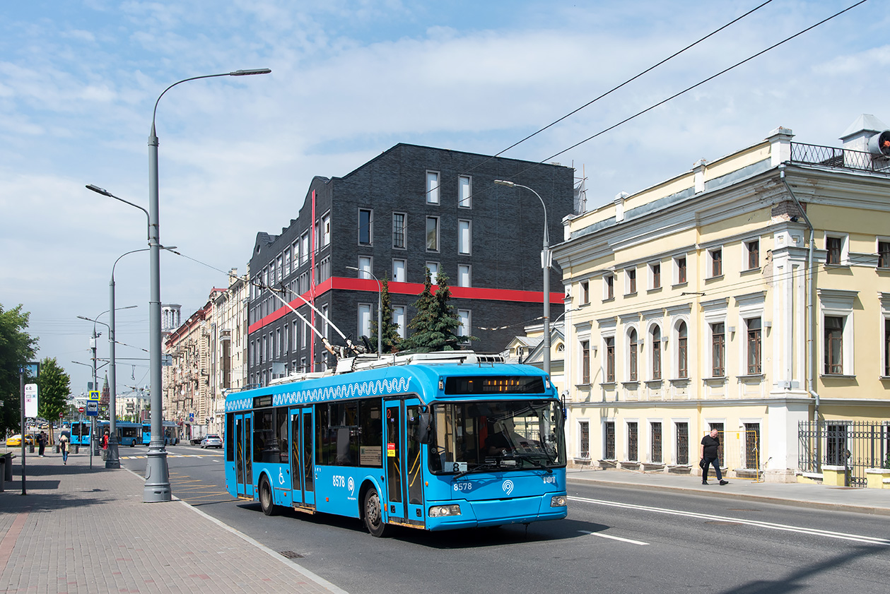 Moskva, BKM 321 Br. 8578