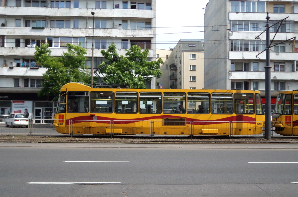 Варшава, Konstal 105N2k/2000 № 2098