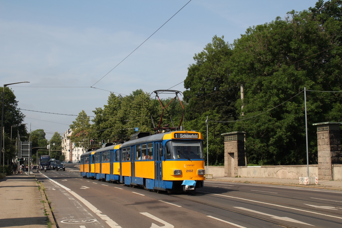 Leipzig, Tatra T4D-M1 # 2102 Leipzig, Tatra T4D-M1 # 2102