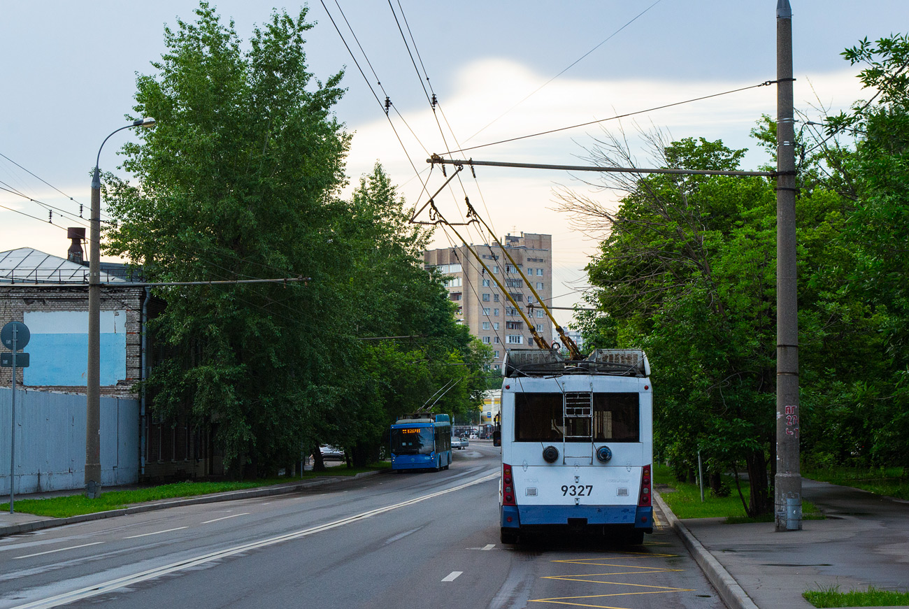 Москва, Тролза-5265.00 «Мегаполис» № 9327; Москва — Троллейбусные линии: ВАО
