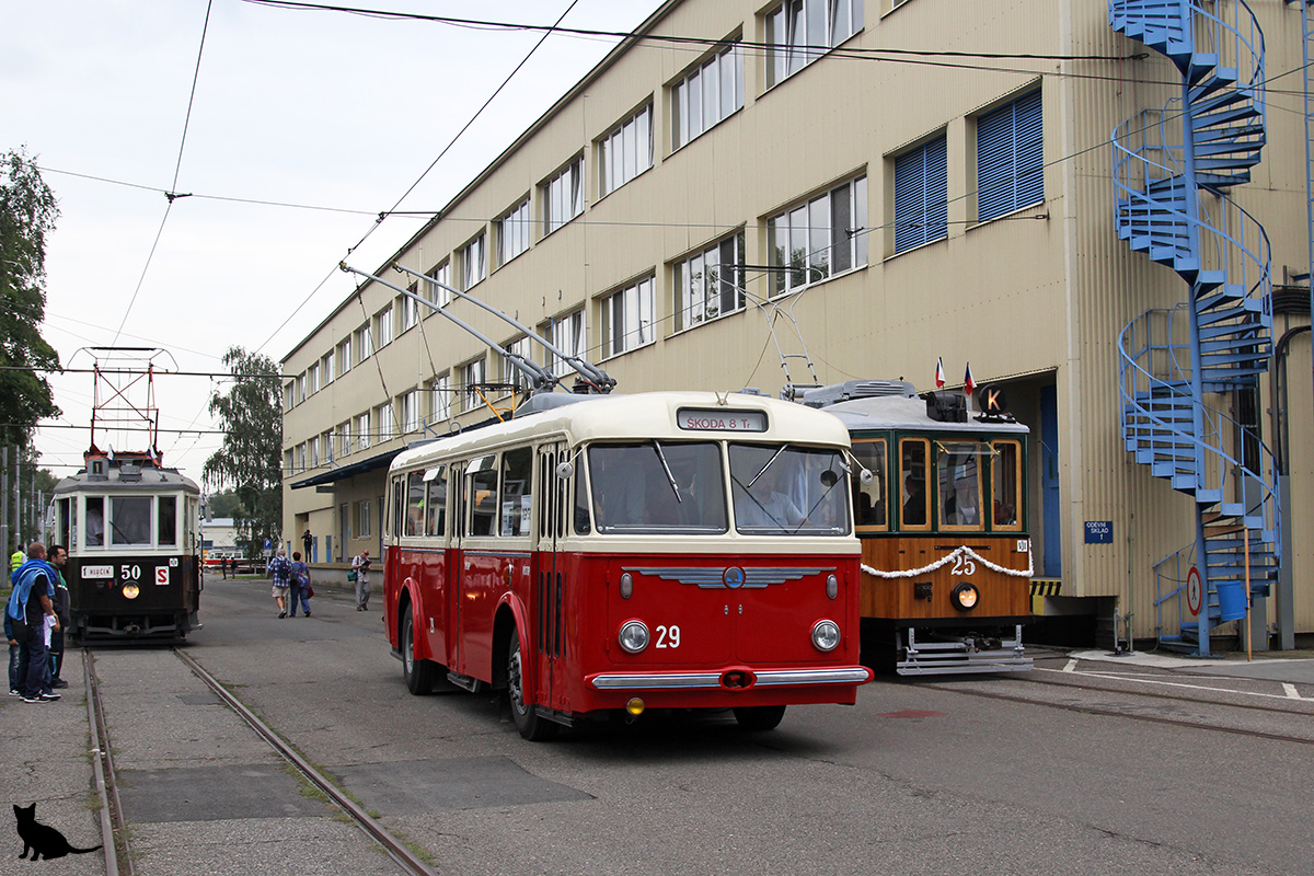 Ostrava, Škoda 8Tr6 № 29; Ostrava — Ostrava public transport workers' day 2019 Ostrava, Škoda 8Tr6 № 29; Ostrava — Ostrava public transport workers' day 2019