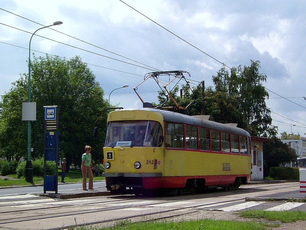 Мост ― Литвинов, Tatra T3M.3 № 242
