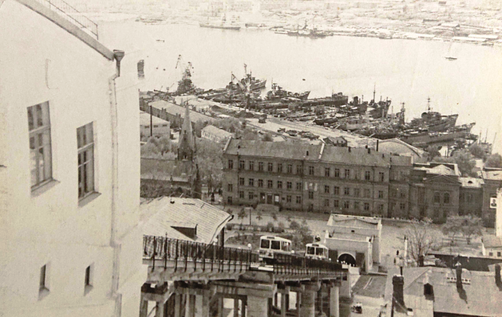 Владивосток — Исторические фотографии — троллейбус