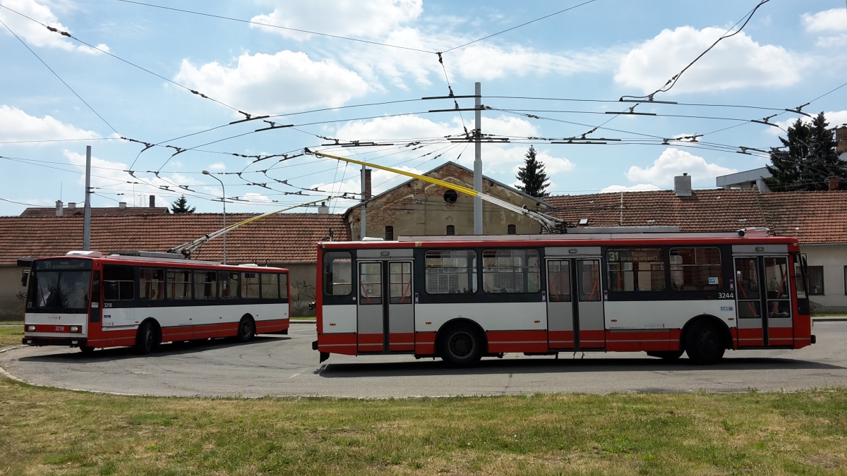Брно, Škoda 14TrR № 3244; Брно, Škoda 14Tr08/6 № 3218