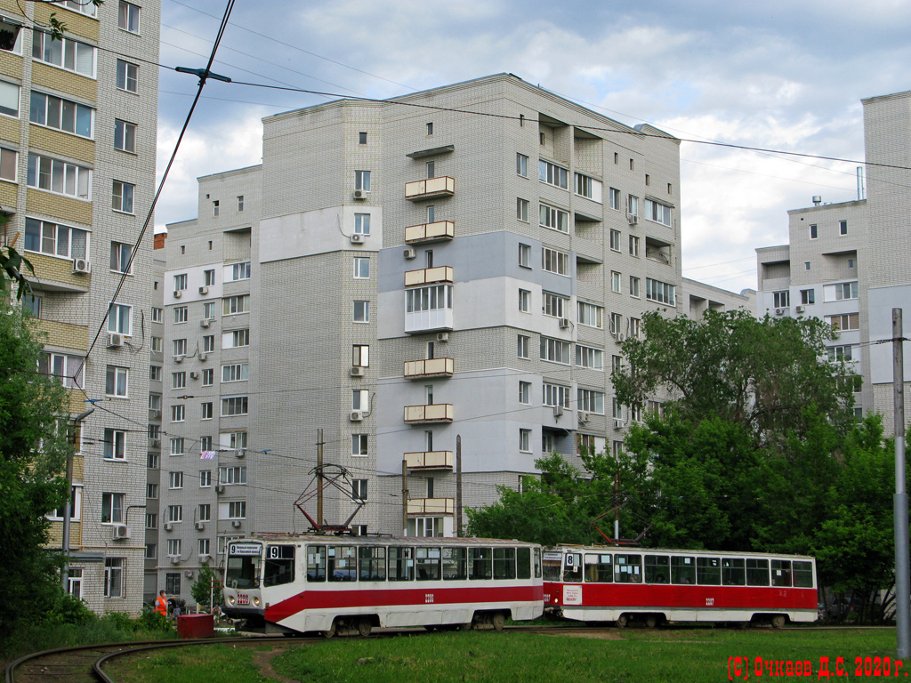 Саратов, 71-608КМ № 2286; Саратов, 71-605 (КТМ-5М3) № 2207