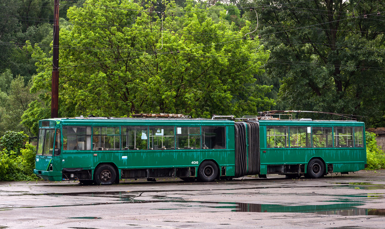 Киев, Киев-12.03 № 4016