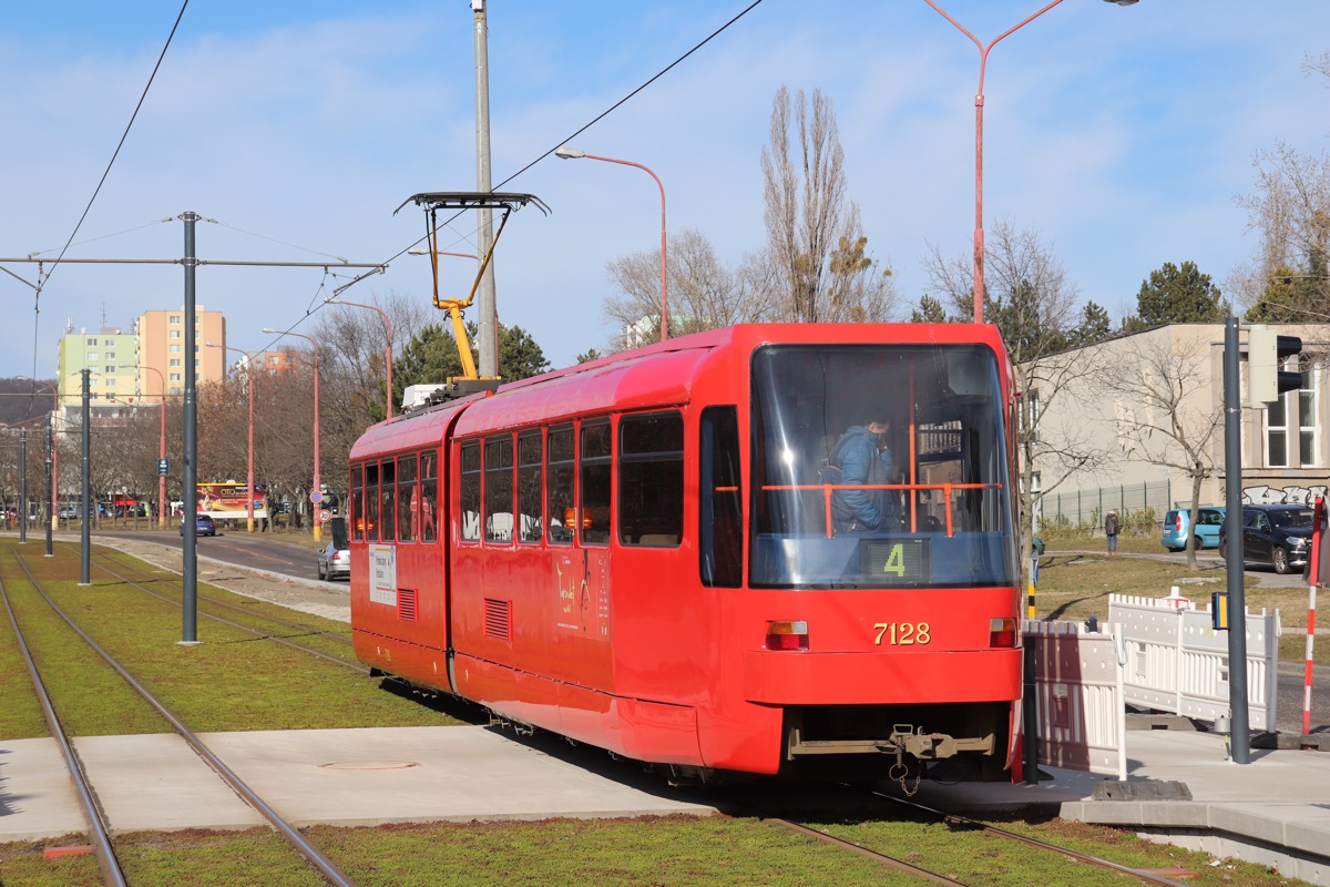 Братислава, Tatra K2S № 7128