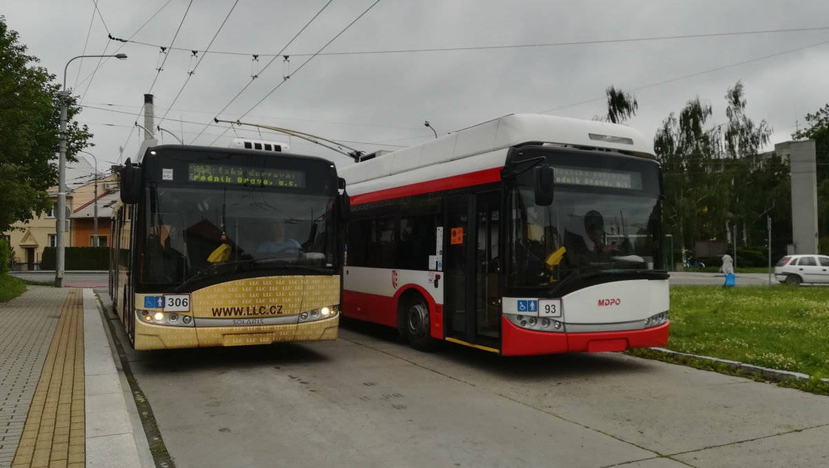 Опава, Škoda 26Tr Solaris III № 306; Опава, Solaris Trollino III 12 AC № 93