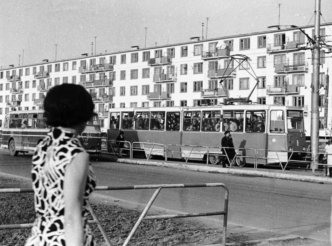 Набережные Челны, 71-605 (КТМ-5М3) № 8; Набережные Челны — Старые фотографии