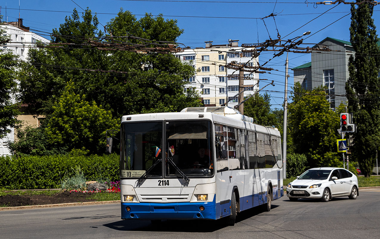 Уфа, НефАЗ-БТЗ 52765Р № 2114