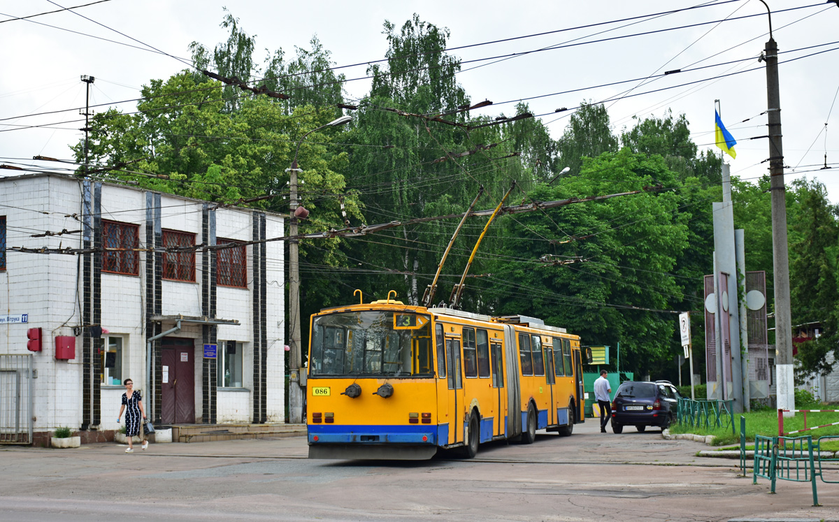 Житомир, Škoda 15Tr13/6M № 086