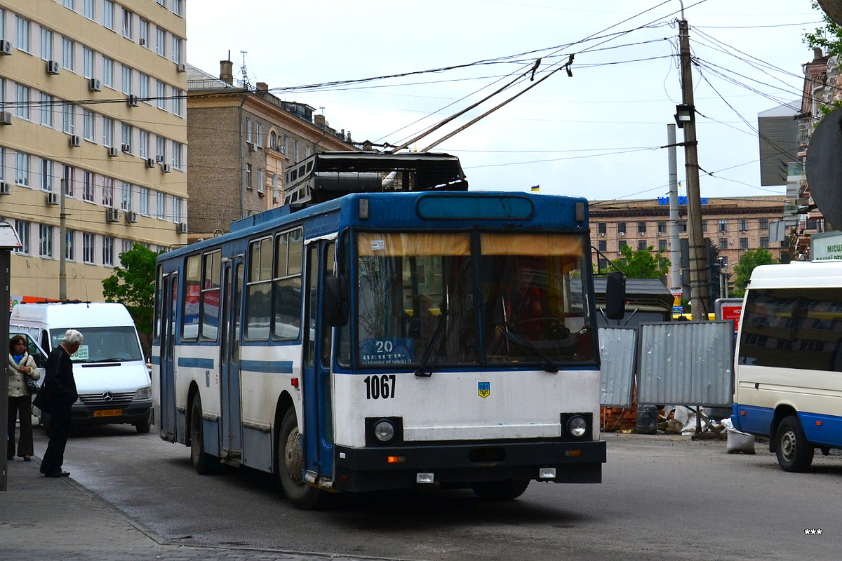 Днепр, ЮМЗ Т1Р (Т2П) № 1067