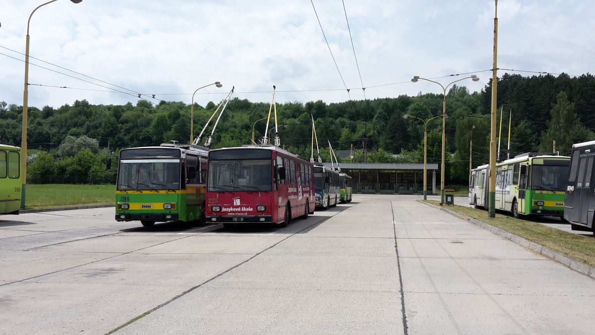 Жилина, Škoda 14Tr14/7 № 223; Жилина, Škoda 14Tr14/7 № 216