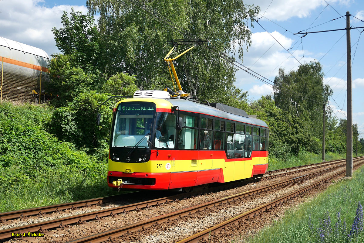 Most ― Litvínov, Vario LFR.S Nr 253