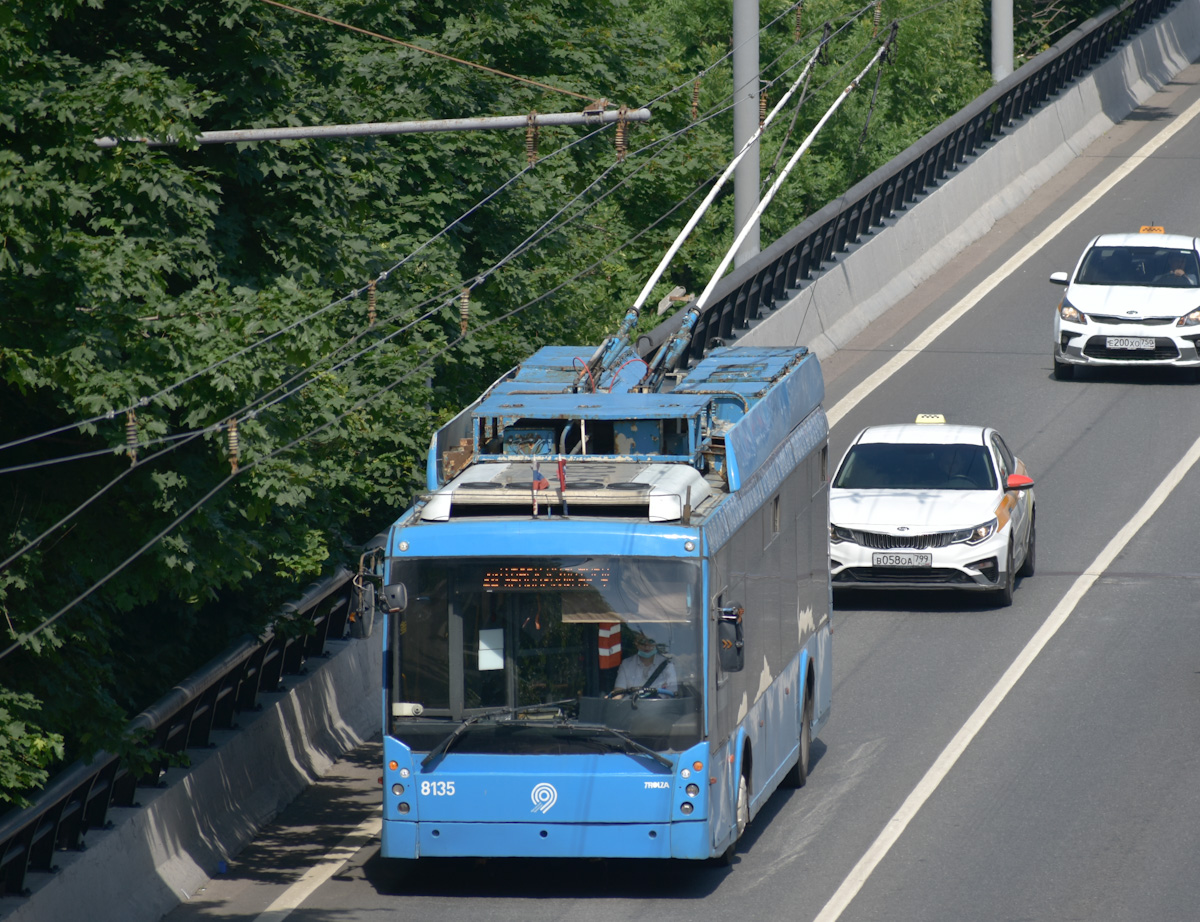 Москва, Тролза-5265.00 «Мегаполис» № 8135