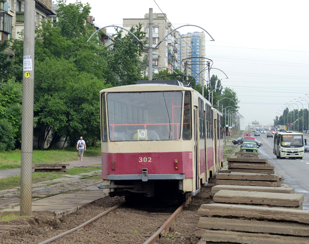 Киев, Tatra T6B5SU № 302
