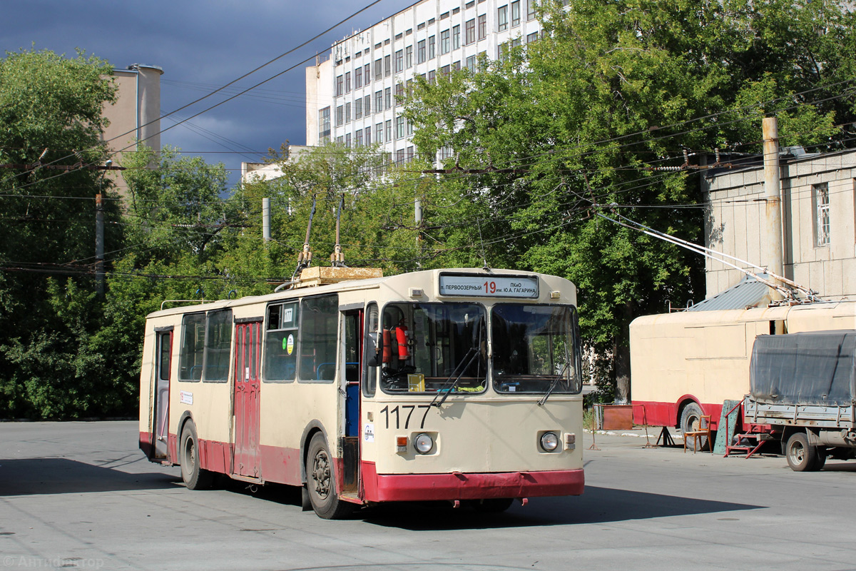 Челябинск, ЗиУ-682В-012 [В0А] № 1177