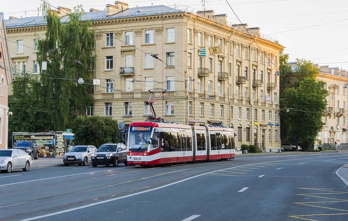 Санкт-Петербург, БКМ 84300М № 5213
