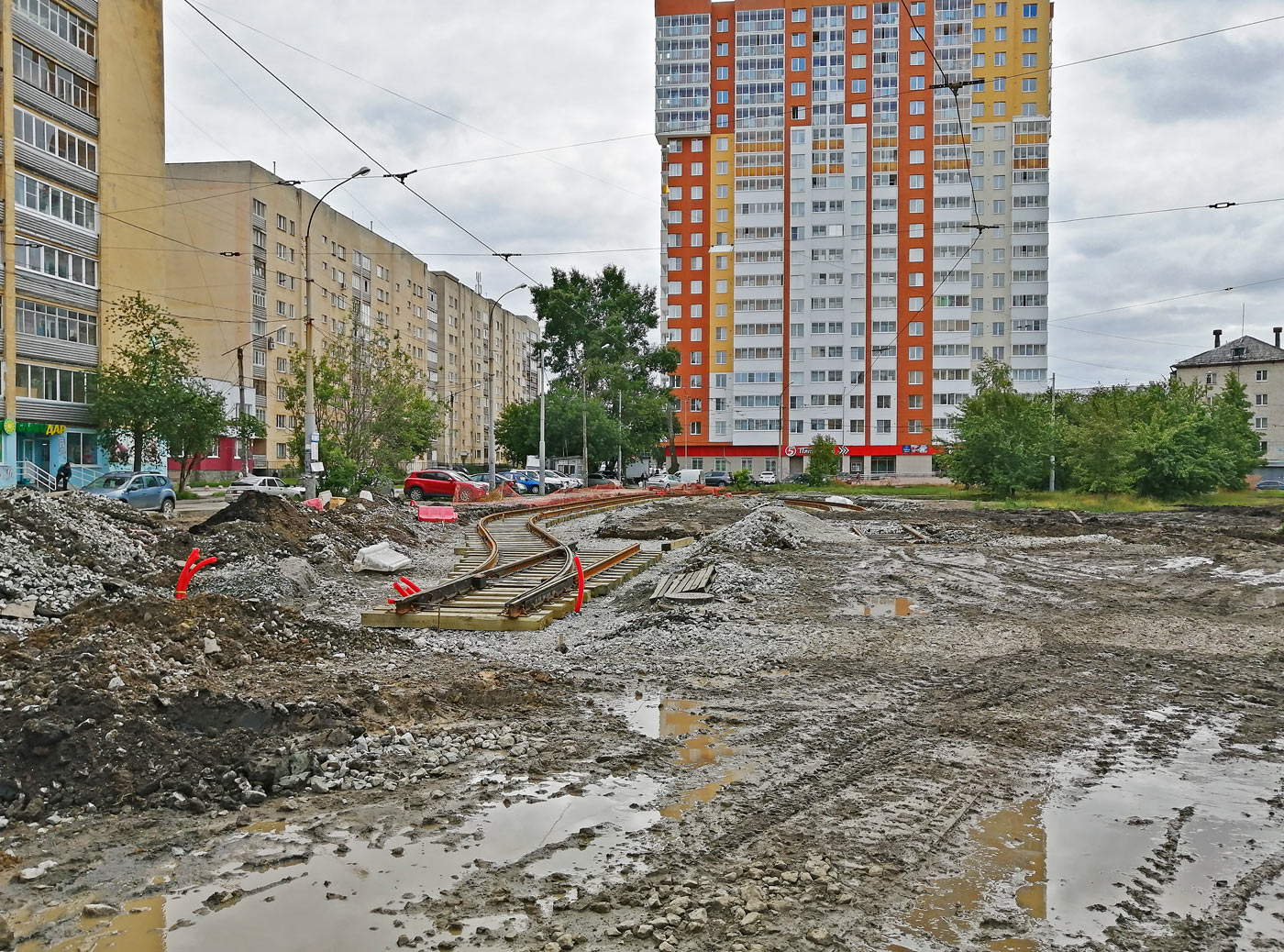 Jekatyerinburg — Terminal stations; Jekatyerinburg — The construction of a tram line Ekaterinburg — Verhnyaya Pyshma; Verkhniaya Pyshma — The construction of a tram line Ekaterinburg — Verhnyaya Pyshma