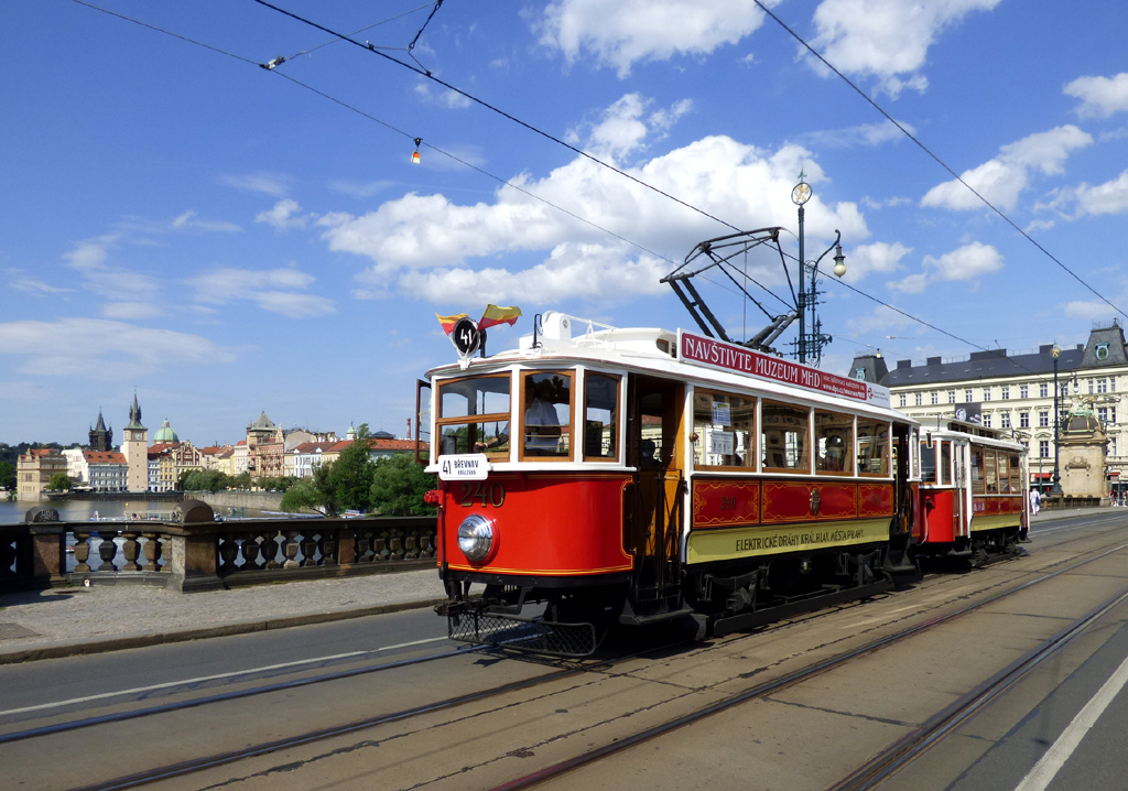 Прага, Ringhoffer DSM № 240