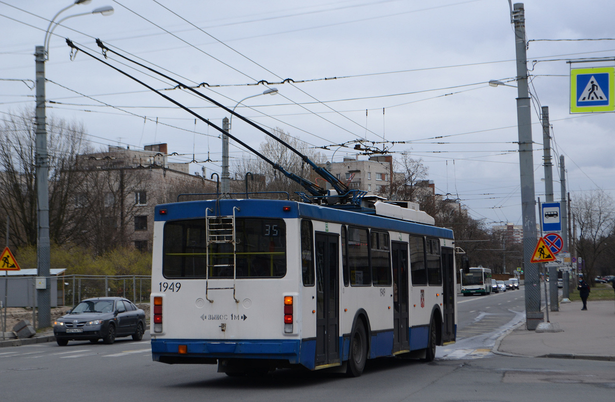 Санкт-Петербург, ВМЗ-52981 № 1949
