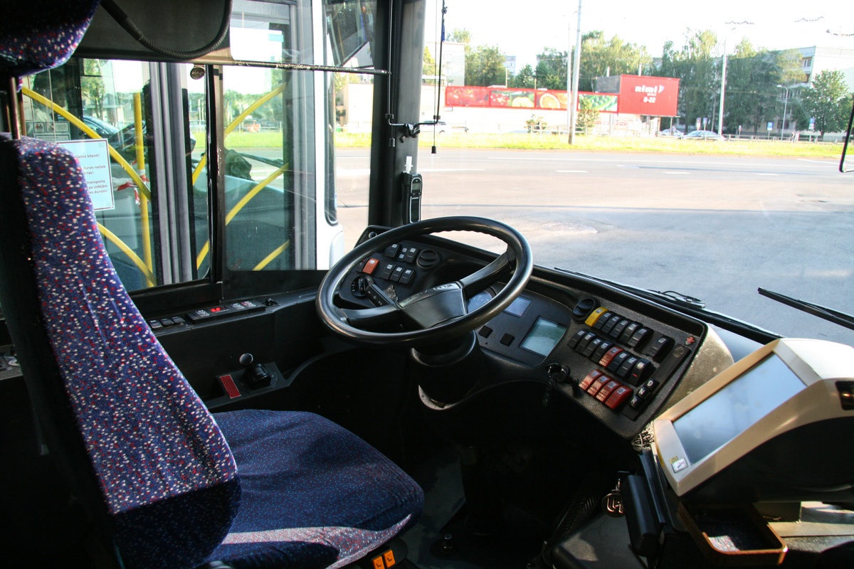 Ryga, Solaris Trollino III 18 Ganz-Škoda Nr 26695