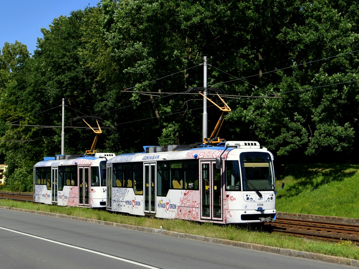 Острава, Vario LFR.S № 1358; Острава, Vario LFR.S № 1359