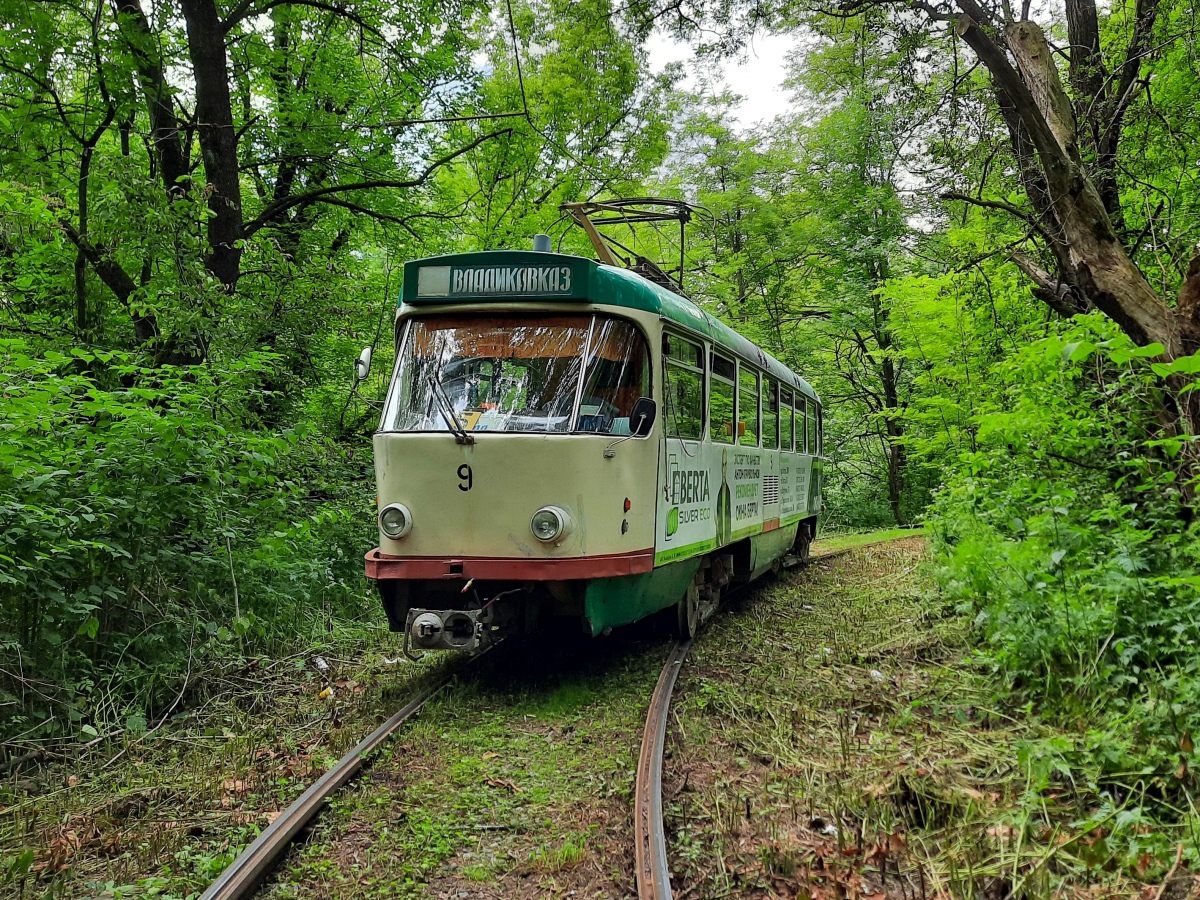 Vladikavkaz, Tatra T4DM N°. 9